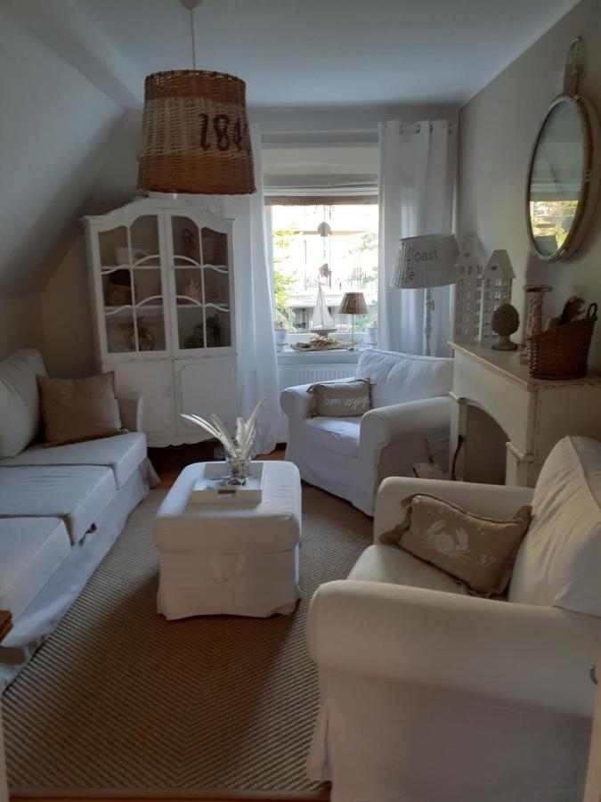 Beach House Old Apartment