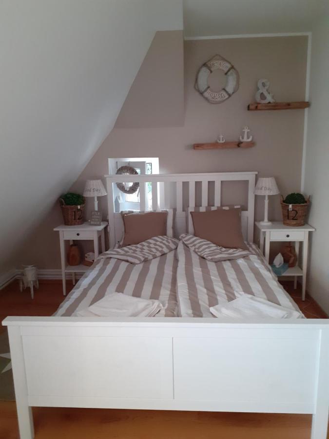 Beach House Old